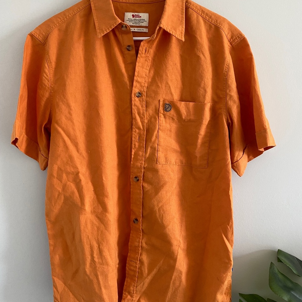 Fjall Raven Short Sleeve Button Up Shirt